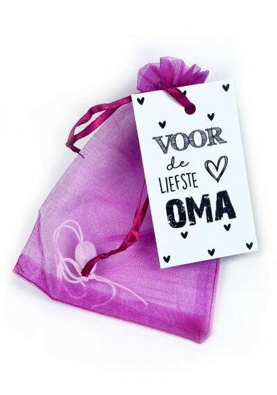 Gelukszakje Met Gelukspoppetje Voor De liefste Oma