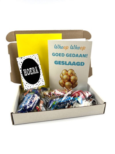 brievenbuscadeau Geslaagd met Celebrations