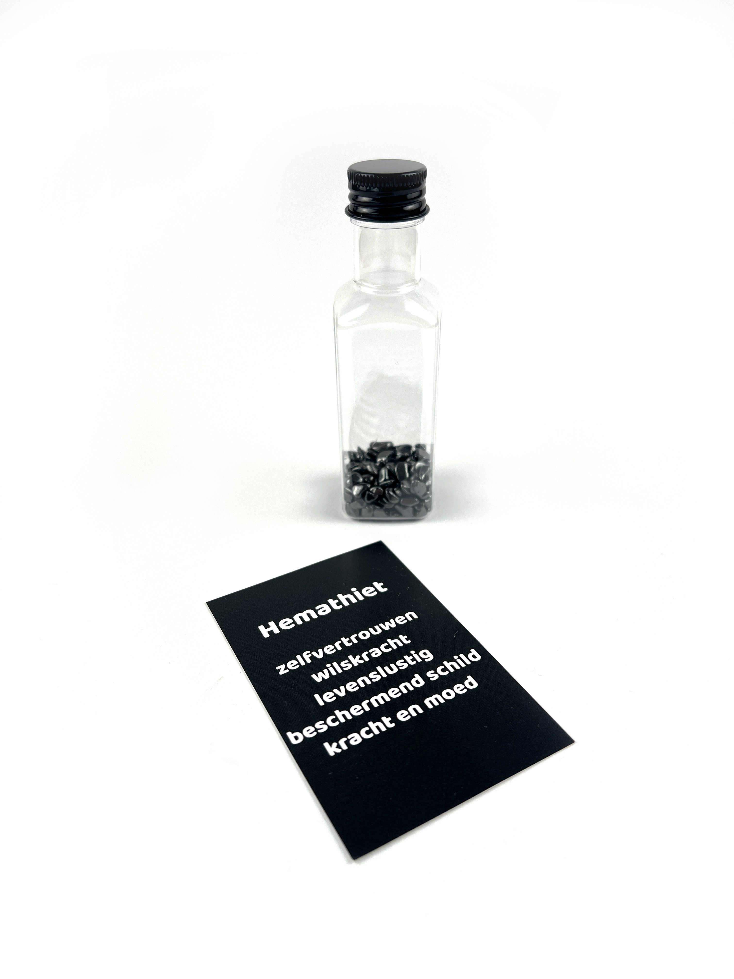 Flesje met Hematiet steentjes